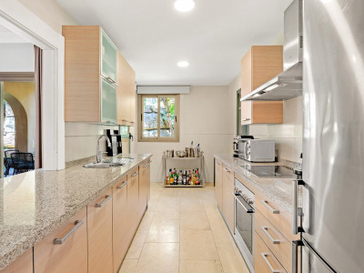 Appartement rez de chaussée à vendre à Hacienda del Señorio de Cifuentes, Benahavis