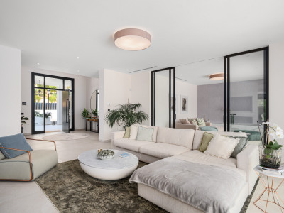 Villa à vendre à Elviria, Marbella Est