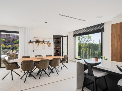 Villa à vendre à Elviria, Marbella Est