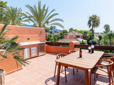 Adosado en venta en Altos de Puente Romano, Marbella Golden Mile