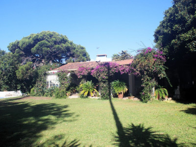Villa en venta en Guadalmina Baja, San Pedro de Alcantara