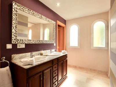 Villa for sale in Guadalmina Alta, San Pedro de Alcantara