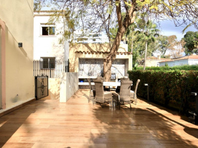 Villa for sale in Guadalmina Alta, San Pedro de Alcantara