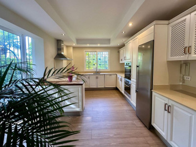Villa for sale in Guadalmina Alta, San Pedro de Alcantara