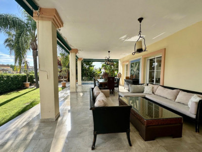 Villa for sale in Guadalmina Alta, San Pedro de Alcantara