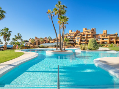 Erdgeschosswohnung zum Verkauf in Los Granados del Mar, Estepona