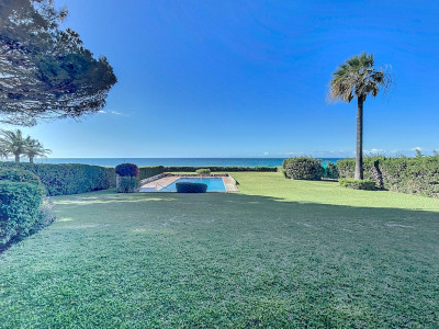 Villa zum Verkauf in Villacana, Estepona