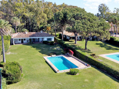 Villa zum Verkauf in Villacana, Estepona
