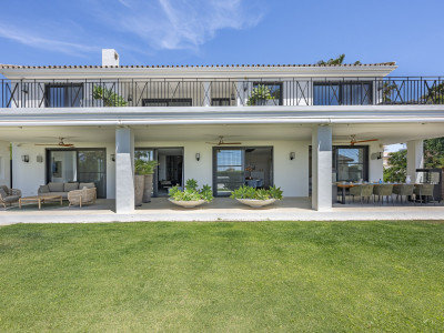 Villa zum Verkauf in Elviria, Marbella Ost