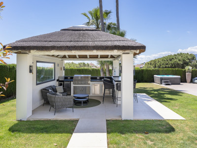Villa zum Verkauf in Elviria, Marbella Ost