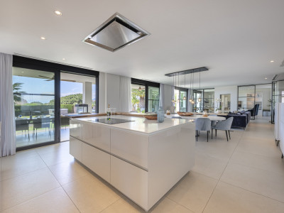 Villa zum Verkauf in Elviria, Marbella Ost