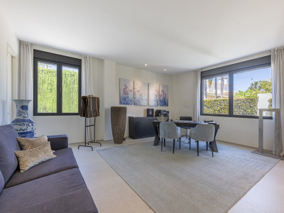 Villa zum Verkauf in Elviria, Marbella Ost