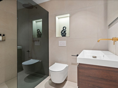 Ground Floor Apartment for sale in Nueva Andalucia