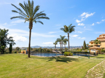Ground Floor Apartment for sale in Nueva Andalucia