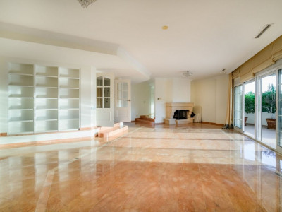 Villa en venta en Vega del Colorado, Benahavis