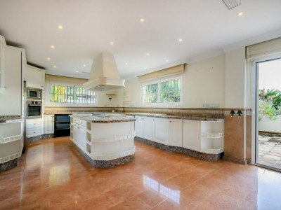 Villa en venta en Vega del Colorado, Benahavis