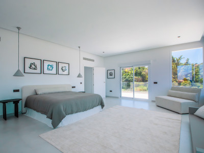 Villa zum Verkauf in La Mairena, Marbella Ost
