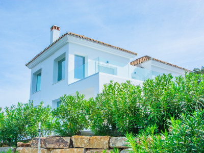 Villa zum Verkauf in La Mairena, Marbella Ost