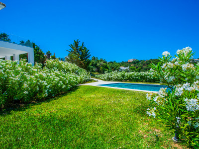 Villa zum Verkauf in La Mairena, Marbella Ost