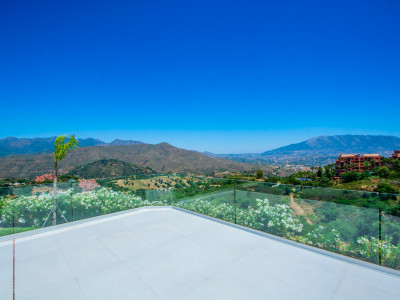 Villa zum Verkauf in La Mairena, Marbella Ost