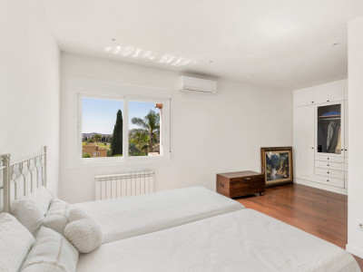 Villa for sale in Mijas Golf, Mijas Costa