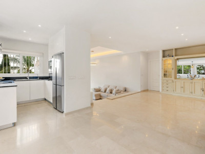 Villa for sale in Mijas Golf, Mijas Costa