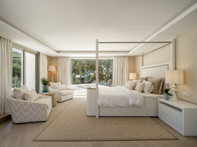Villa for sale in Rocio de Nagüeles, Marbella Golden Mile