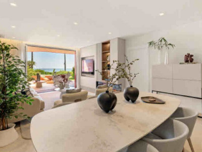 Ground Floor Apartment for sale in Menara Beach, Estepona