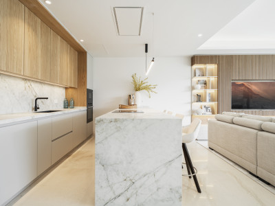 Ground Floor Apartment for sale in Aloha, Nueva Andalucia