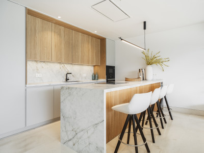 Penthouse for sale in Aloha, Nueva Andalucia