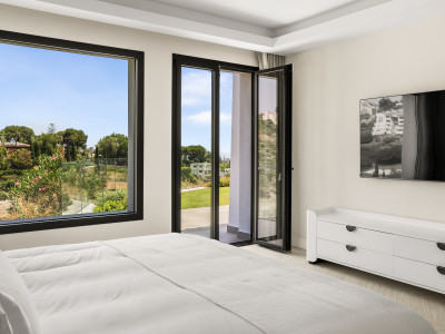 Villa en venta en Los Flamingos, Benahavis