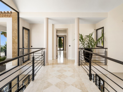 Villa en venta en Los Flamingos, Benahavis