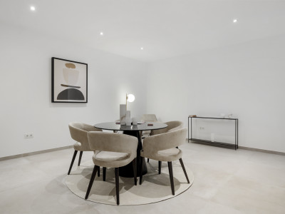 Villa for sale in Casares