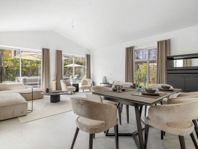 Villa for sale in Casares
