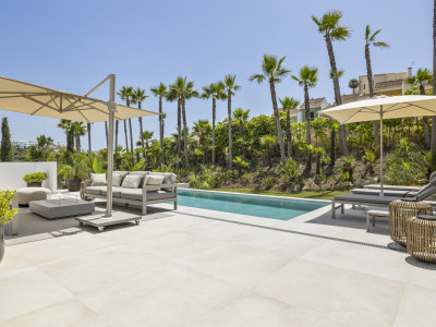 Villa for sale in Casares