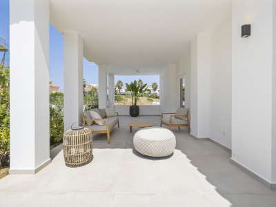 Villa for sale in Casares