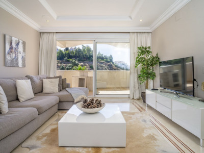 Apartamento Planta Baja en venta en Aloha Hill Club, Nueva Andalucia