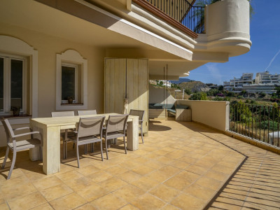 Apartamento Planta Baja en venta en Aloha Hill Club, Nueva Andalucia