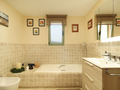 Apartamento en venta en Los Flamingos, Benahavis