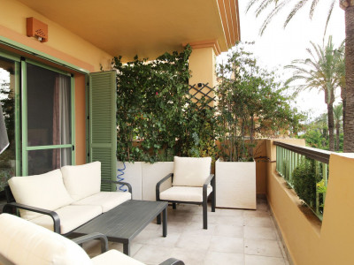 Apartamento en venta en Los Flamingos, Benahavis