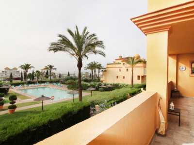 Apartamento en venta en Los Flamingos, Benahavis