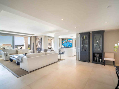 Апартамент на нижнем этаже в продаже в 9 Lions Residences, Новая Андалусия