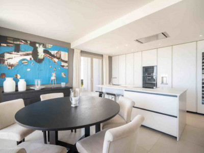 Апартамент на нижнем этаже в продаже в 9 Lions Residences, Новая Андалусия