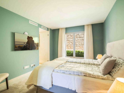 Апартамент на нижнем этаже в продаже в 9 Lions Residences, Новая Андалусия