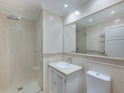 Reihenhaus zum Verkauf in Las Lomas del Marbella Club, Marbella Goldene Meile