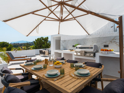 Zweistöckiges Penthouse zum Verkauf in Pueblo Arabesque, Nueva Andalucia