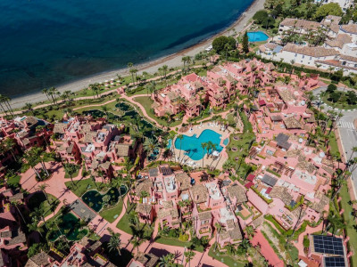 Penthouse for sale in Cabo Bermejo, Estepona