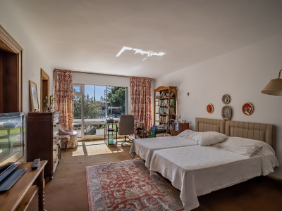 Villa en venta en La Montua, Marbella