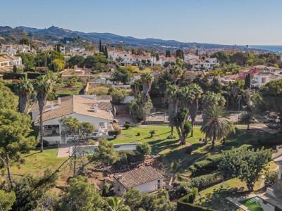 Villa en venta en La Montua, Marbella