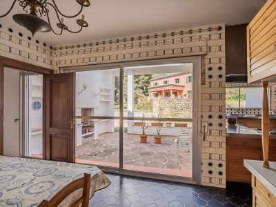 Villa en venta en La Montua, Marbella